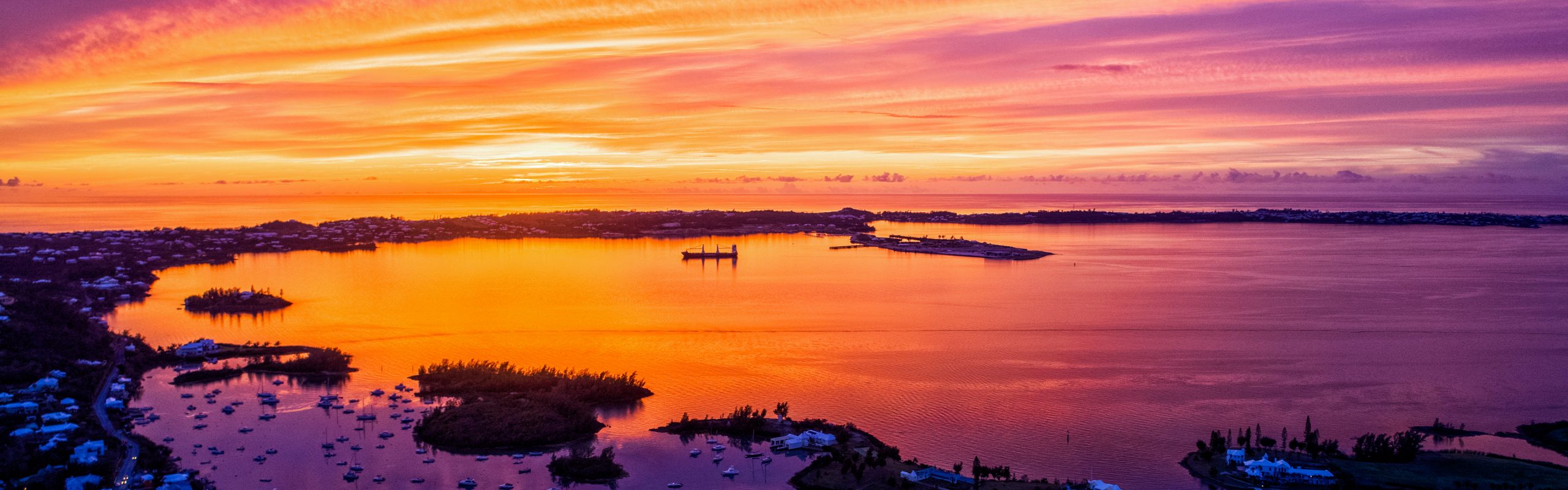Bermuda - Navsumo - Free Travel Planning - Photo Credit - Shutterstock - 2