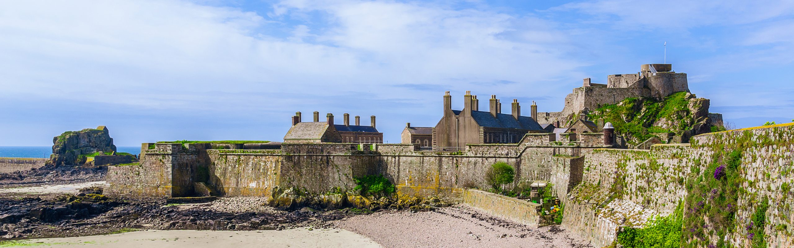 Jersey - Navsumo - Free Travel Planning - Photo Credit - Shutterstock - 2