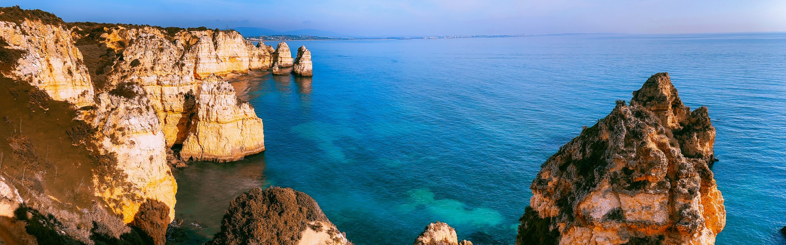 Portugal - Navsumo - Free Travel Planning - Photo Credit - Shutterstock - 2