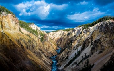 Yellowstone National Park Travel Guide