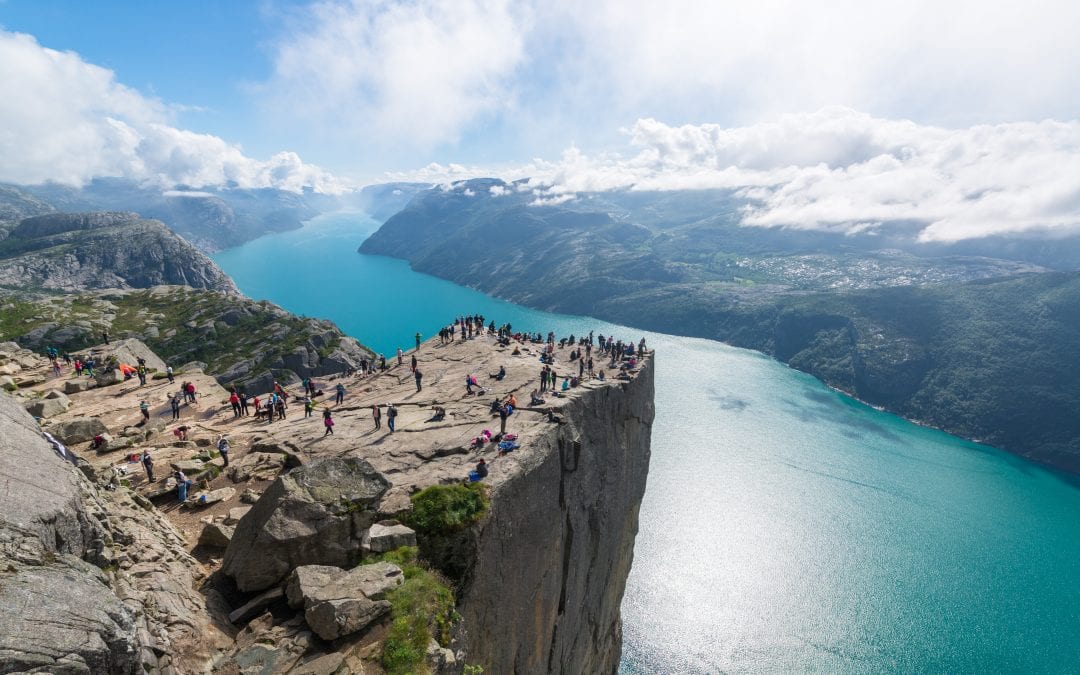 Hiking Pulpit Rock with Kids