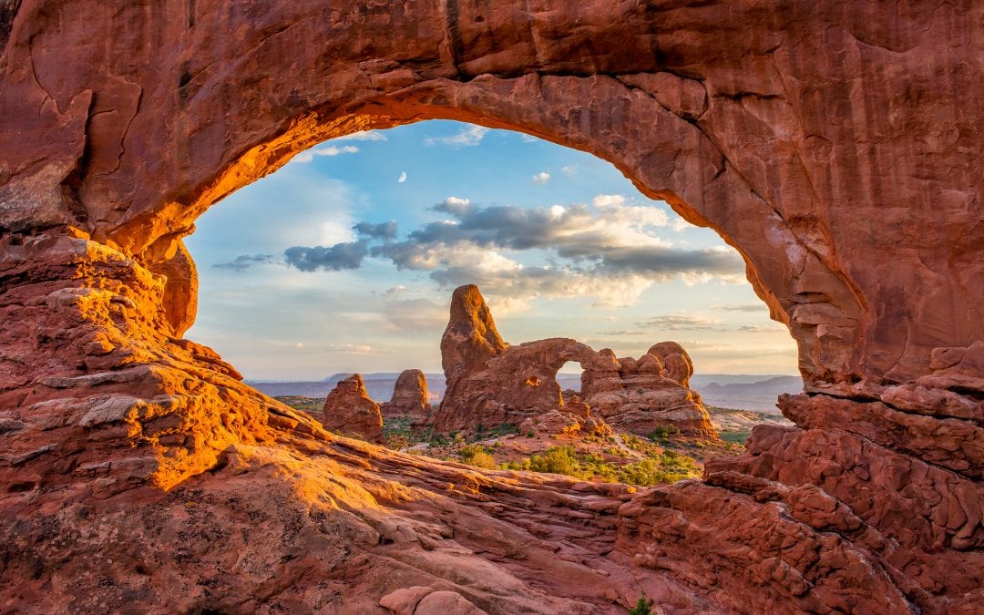 Utah Mighty 5: Travel Guide and Road Trip Itinerary